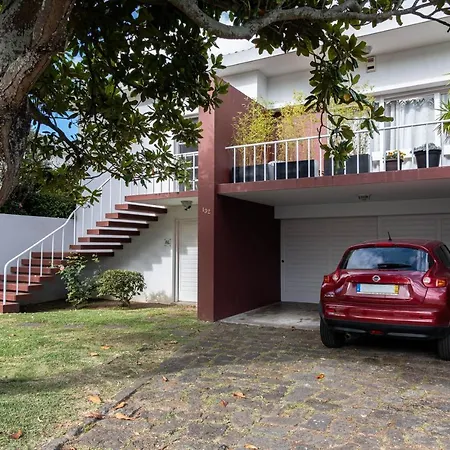 Snooker House Apartament *