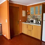 아파트 Snooker House