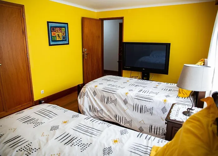 Snooker House Ponta Delgada (Sao Miguel)